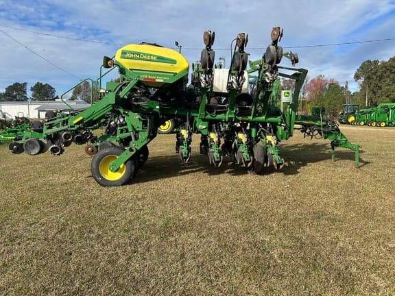 Main image John Deere 1790
