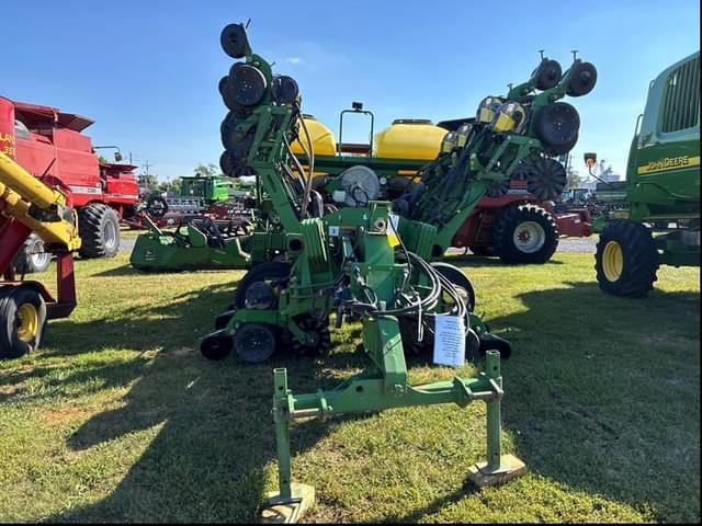 Image of John Deere 1790 equipment image 3