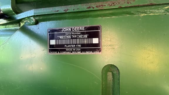 Image of John Deere 1790 equipment image 3