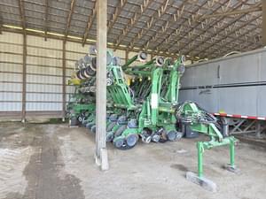 2011 John Deere 1790 Image