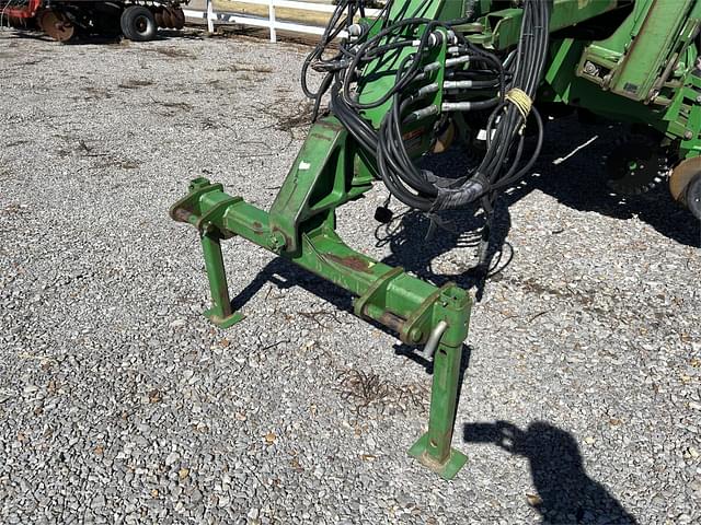 Image of John Deere 1790 equipment image 2