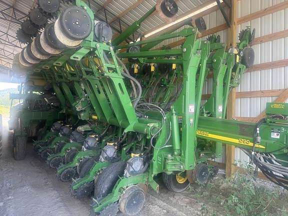 Image of John Deere 1790 Primary image