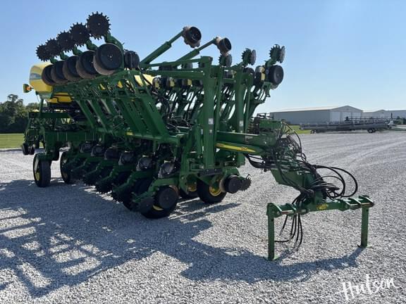 Image of John Deere 1790 Primary image