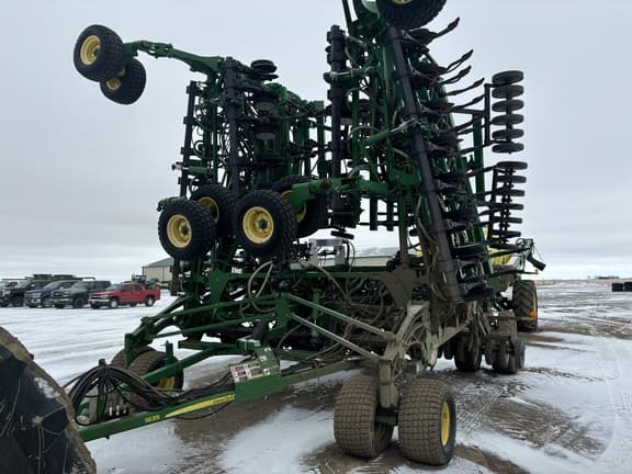 Image of John Deere 1835 equipment image 2