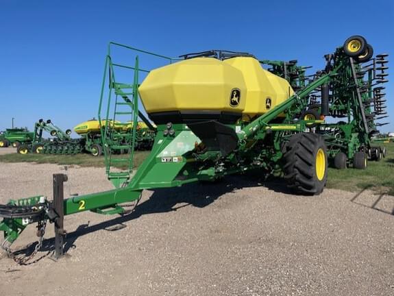 Image of John Deere 1835 Primary image