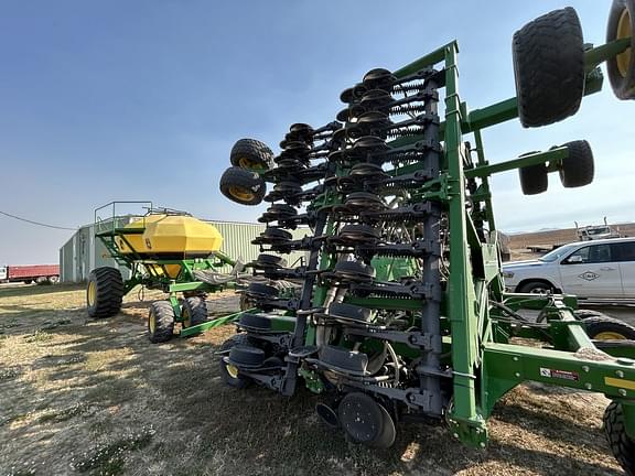 Image of John Deere 1890 equipment image 2