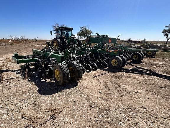 Image of John Deere 1890 equipment image 3