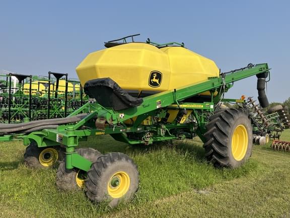 Image of John Deere 1890 equipment image 4