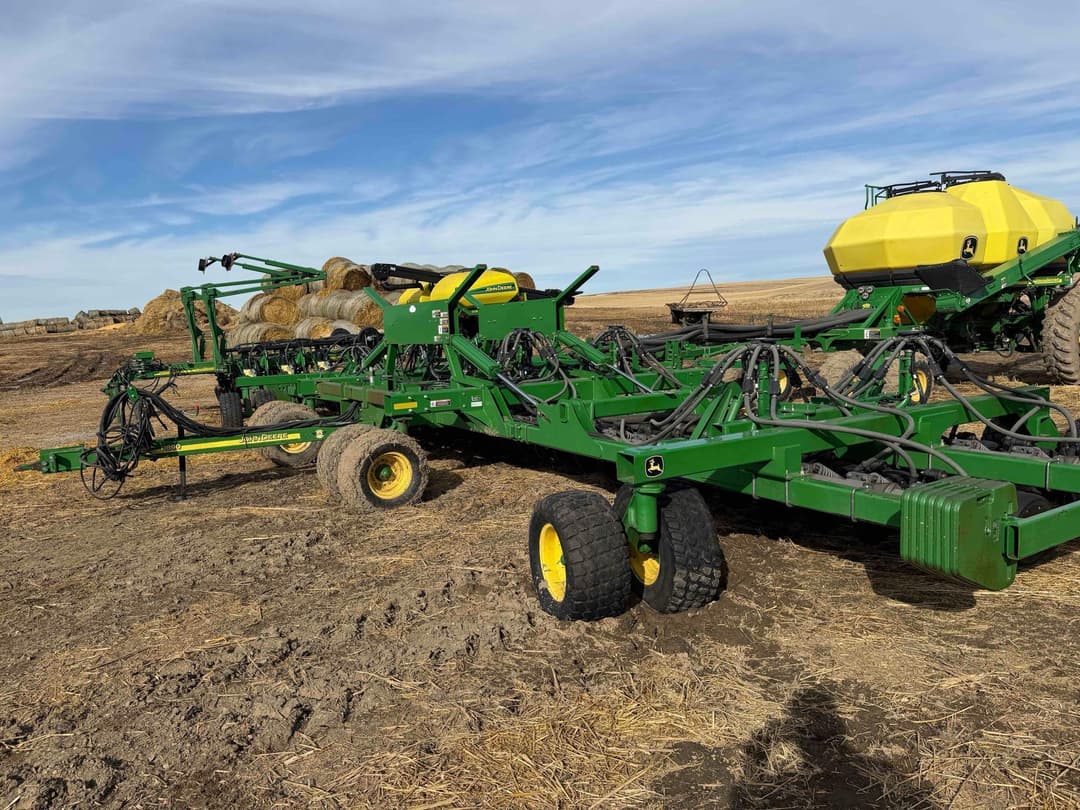 Image of John Deere 1890 Primary image