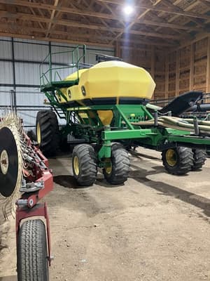 2011 John Deere 1895 Image