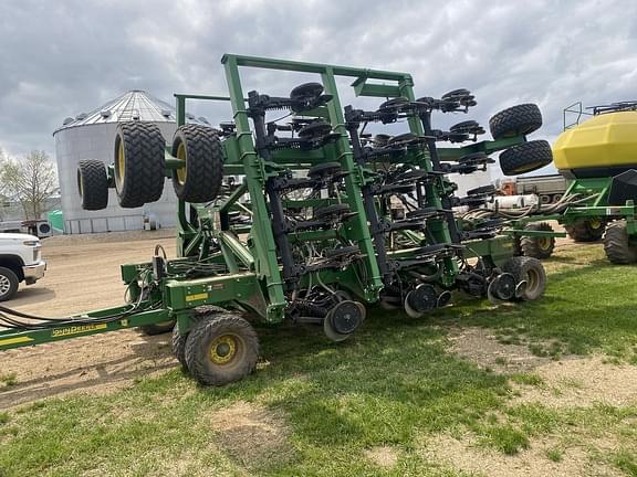 Image of John Deere 1895 equipment image 1