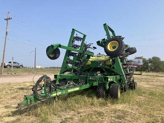 Image of John Deere 1990 Primary image