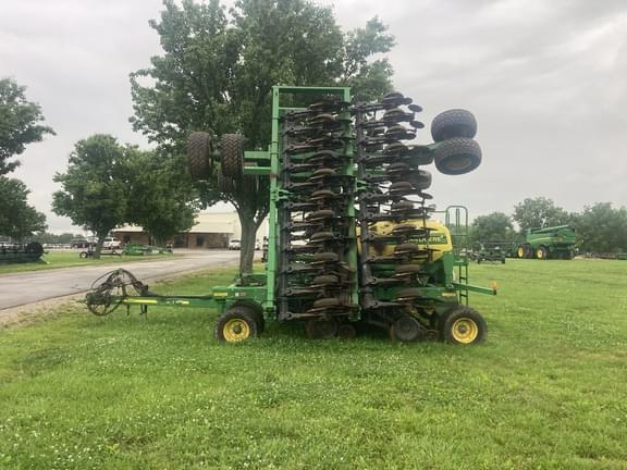 Image of John Deere 1990 equipment image 1