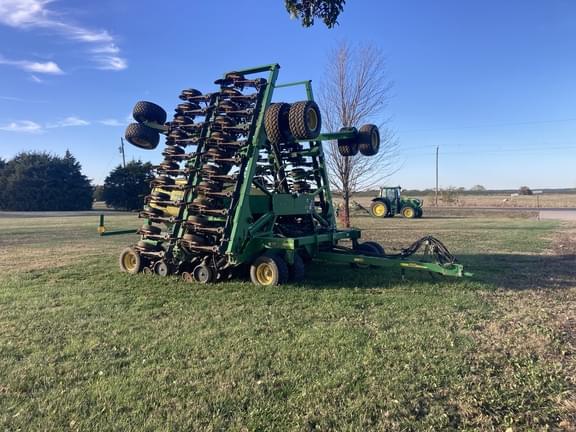 Image of John Deere 1990 equipment image 1