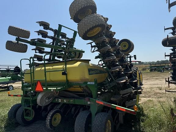 Image of John Deere 1990 equipment image 3