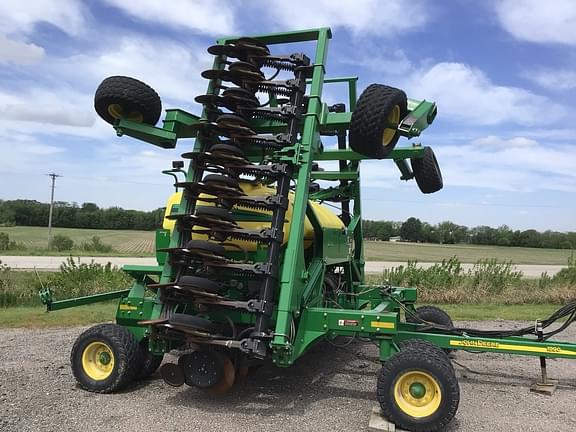 Image of John Deere 1990 equipment image 3