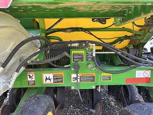 Main image John Deere 1990 19