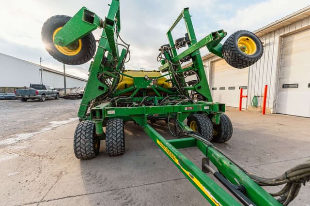 Image of John Deere 1990 equipment image 4