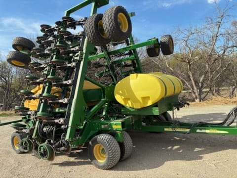 2011 John Deere 1990 Equipment Image0
