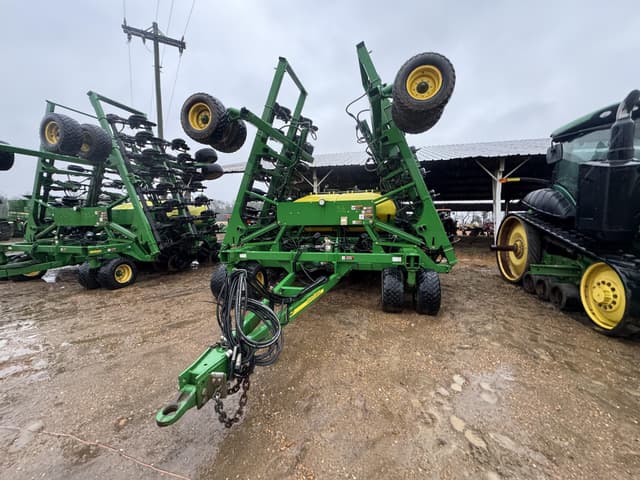 Image of John Deere 1990 equipment image 2