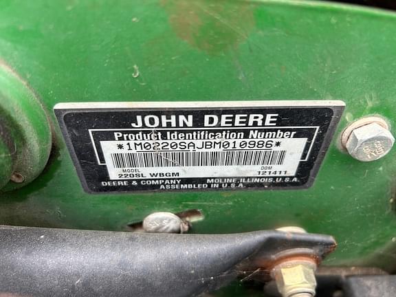 Image of John Deere 220SL equipment image 1