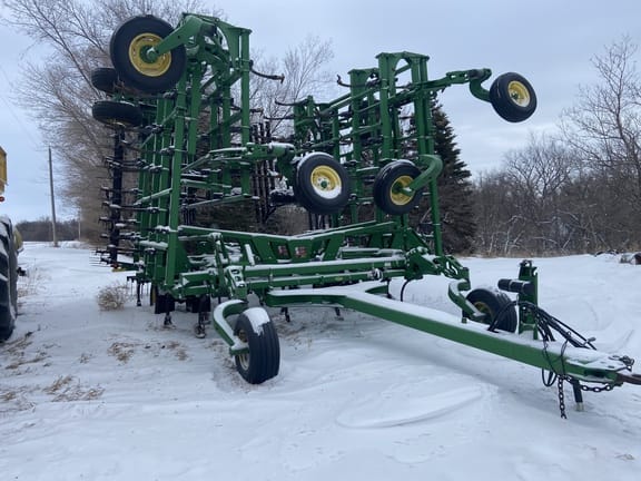 2011 John Deere 2210 Equipment Image0