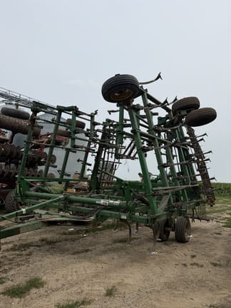 2011 John Deere 2210 Equipment Image0