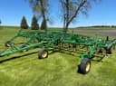 2011 John Deere 2210 Image