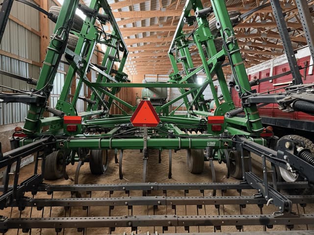 Image of John Deere 2310 equipment image 1