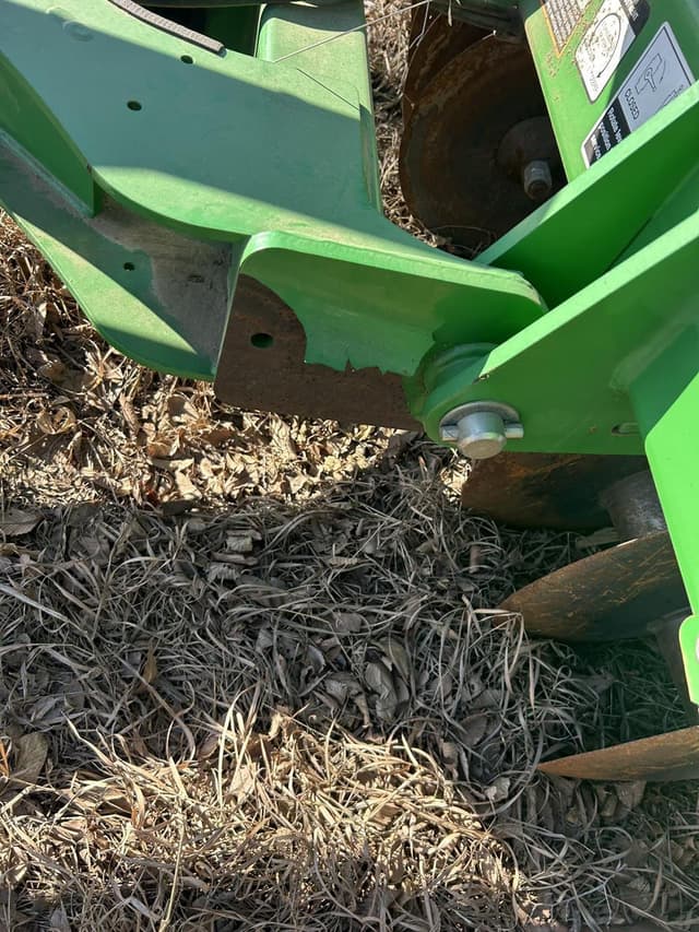 Image of John Deere 2310 equipment image 2