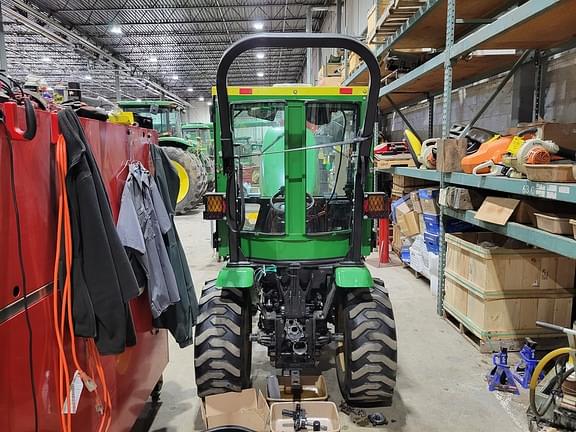 Image of John Deere 2320 equipment image 1