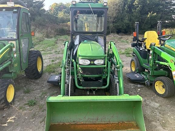 Image of John Deere 2320 equipment image 1