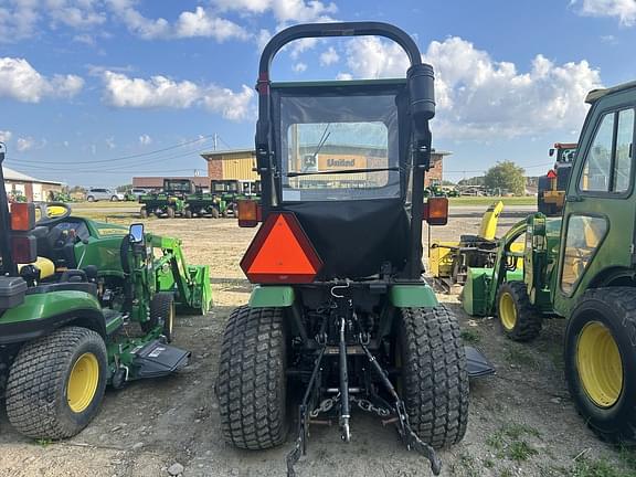 Image of John Deere 2320 equipment image 2