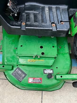 Image of John Deere 2320 equipment image 3