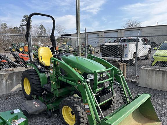 Image of John Deere 2320 equipment image 3