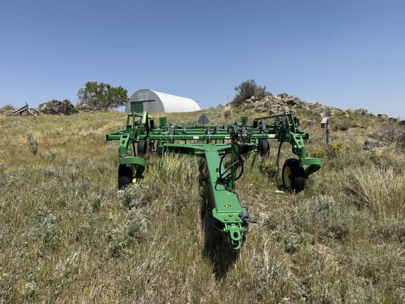 Image of John Deere 2410 equipment image 1