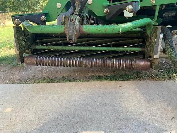 Image of John Deere 2500B equipment image 4
