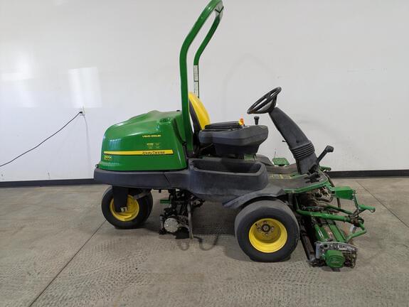 Image of John Deere 2500E Primary image
