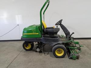 2011 John Deere 2500E Image