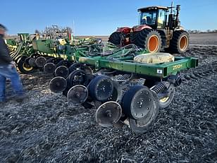 Main image John Deere 2510H 9