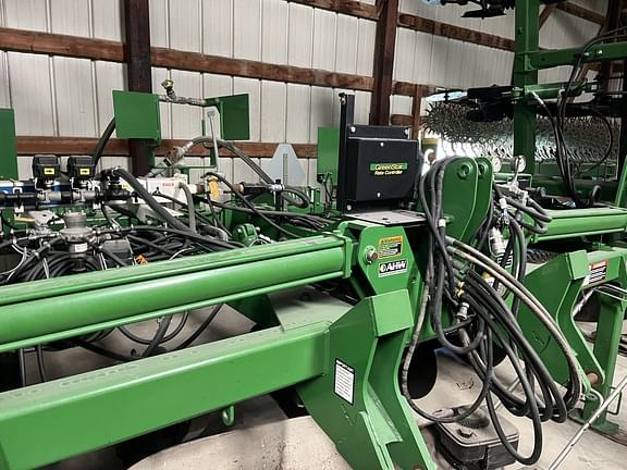 Image of John Deere 2510H equipment image 3