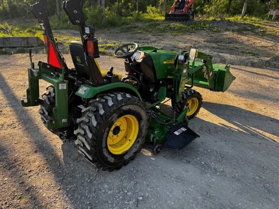 Image of John Deere 2520 Primary image