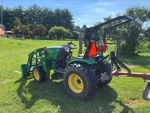 Image of John Deere 2520 equipment image 4