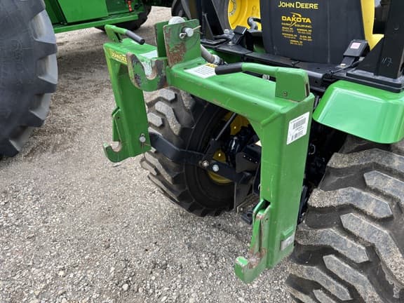 Image of John Deere 2520 equipment image 3