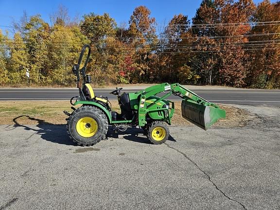 Image of John Deere 2520 equipment image 2