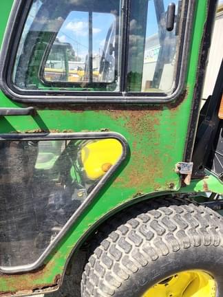 Image of John Deere 2720 equipment image 2