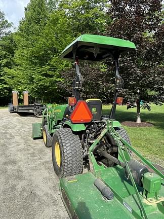 Image of John Deere 2720 equipment image 4