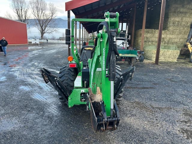 Image of John Deere 3005 equipment image 2