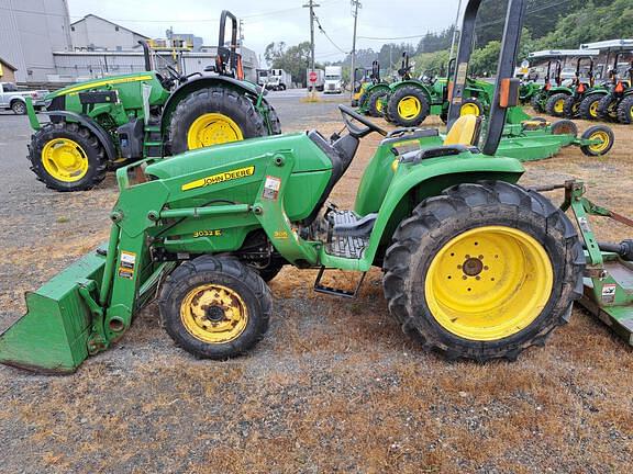 Image of John Deere 3032E Primary image