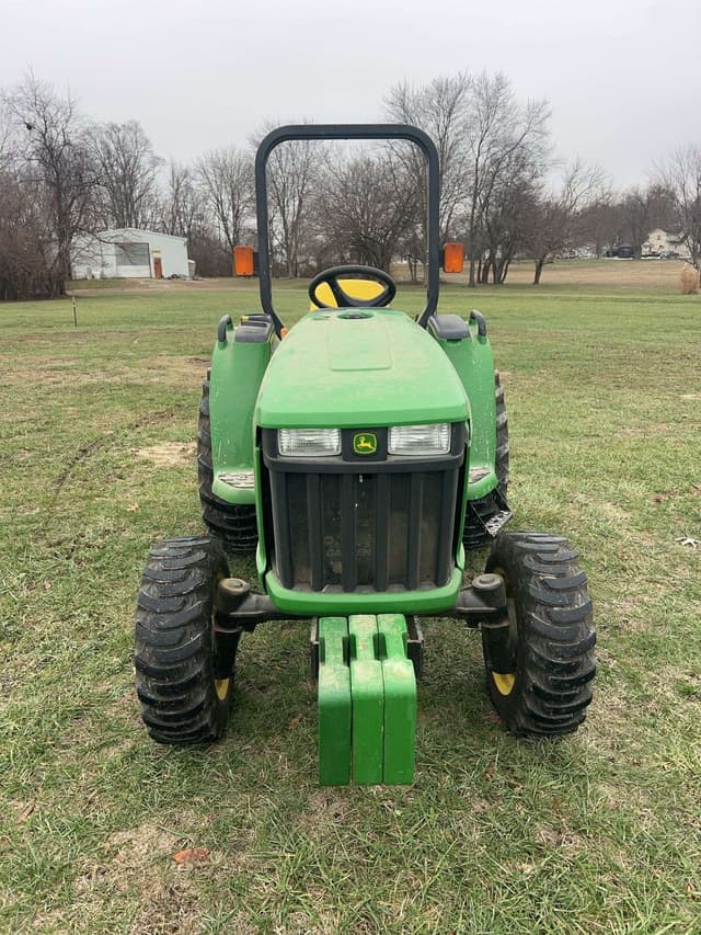 Image of John Deere 3032E equipment image 1